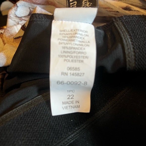 One Piece - Picture 10 of 10